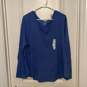 Blue long sleeve tee